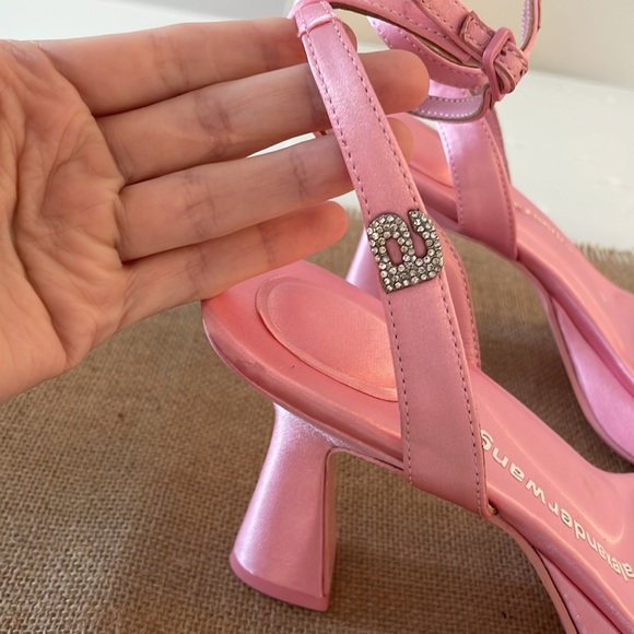 Pink sandals - Picture 7 of 16
